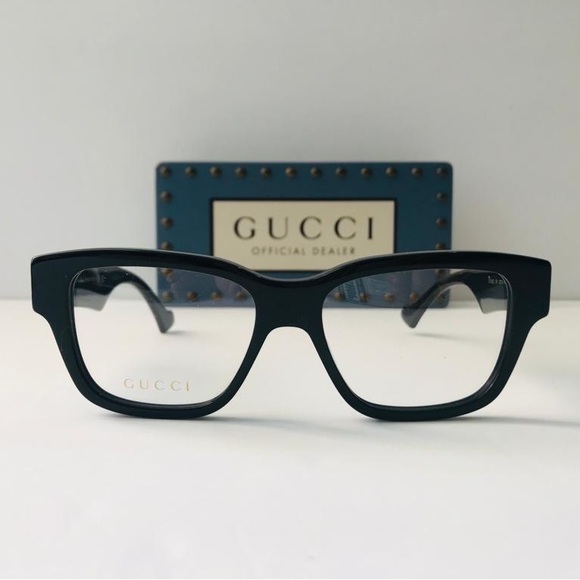GUCCI GG1428O 001 square Gucci optical comes in a shiny black frame. - Picture 7 of 15